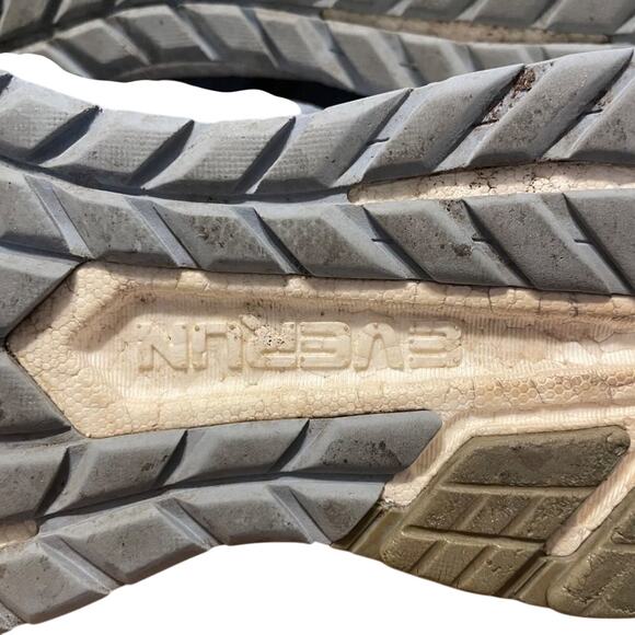 Saucony Everun Triumph ISO Athletic Sneakers Size 9 - Picture 12 of 12